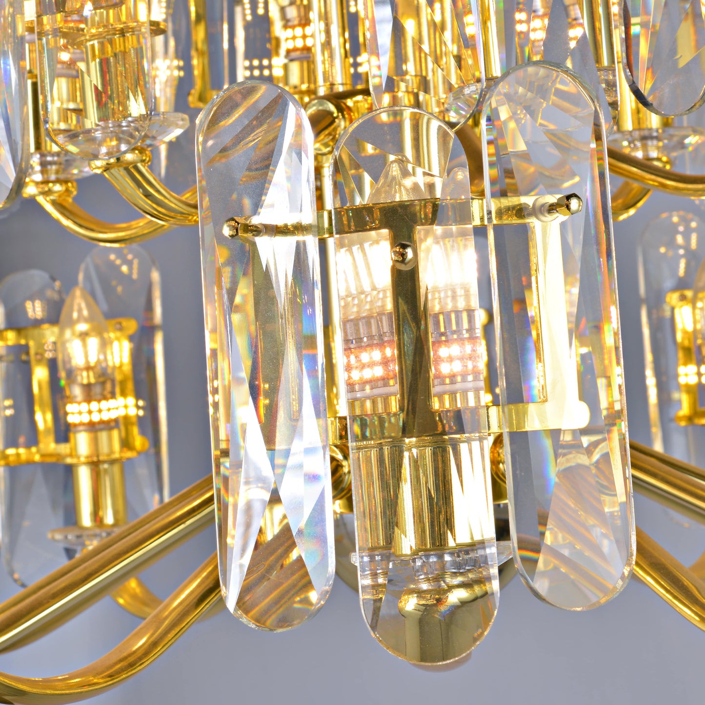 Luxurious double-layer 18-lamp golden cut crystal chandelier - modern luxury pendant light, suitable for dining room/living room